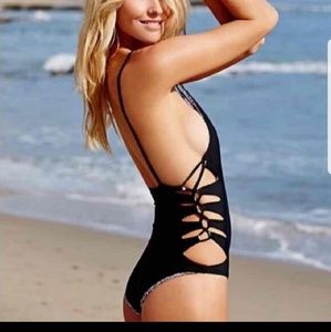 Acacia Florence swimsuit small
